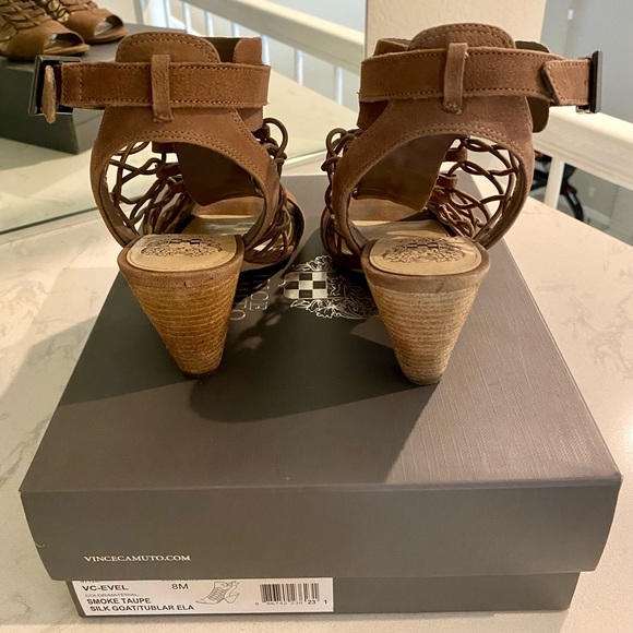 Vince Camuto wedges - Picture 3 of 9